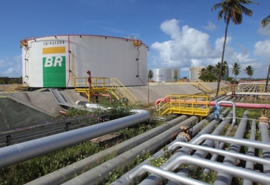 Por R$ 33,5 bilhões, controle da TAG é vendido pela Petrobras Por R$ 33,5 bilhões, controle da TAG é vendido pela Petrobras