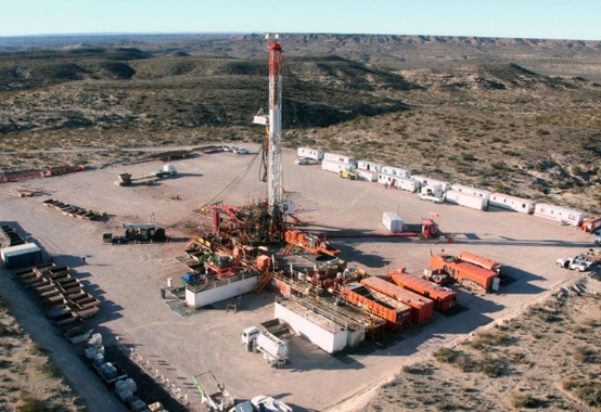 Vaca Muerta, Argentina: riscos financeiros ameaçam o desenvolvimento das reservas de petróleo e gás na região Vaca Muerta, Argentina: riscos financeiros ameaçam o desenvolvimento das reservas de petróleo e gás na região