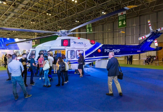 Omni Táxi Aéreo participa do evento com o helicóptero AW189 Omni Táxi Aéreo participa do evento com o helicóptero AW189