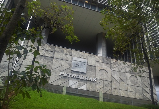 Petrobras anuncia precificação de títulos no mercado internacional Petrobras anuncia precificação de títulos no mercado internacional