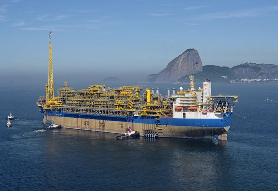 Após integração de módulos em estaleiro no Rio o FPSO Cidade de Saquarema parte para o campo de Lula Após integração de módulos em estaleiro no Rio o FPSO Cidade de Saquarema parte para o campo de Lula