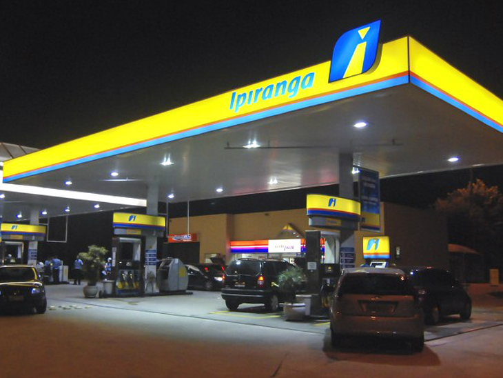 Rede Ipiranga oferece desconto na compra de combustível através do Abastece Aí
