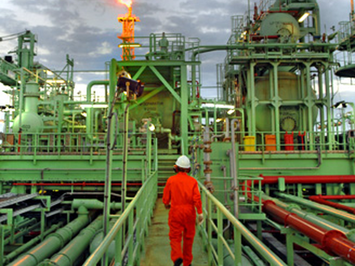 Produção de petróleo e gás da Petrobras no Brasil  e no exterior cresceu 2,1%