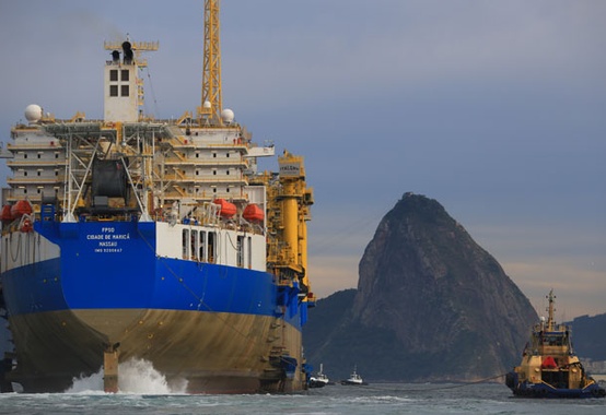 SBM Offshore é convidada pela Petrobras para participar de licitações em Libra e Sérpia SBM Offshore é convidada pela Petrobras para participar de licitações em Libra e Sérpia