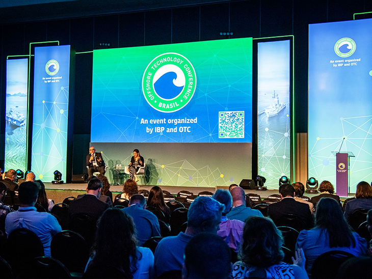 Evento reúne lideranças globais da indústria offshore e destaca inovação e transição energética