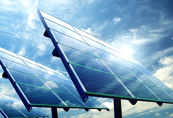 Brasil fará o primeiro leilão de energia solar do país em novembro Brasil fará o primeiro leilão de energia solar do país em novembro