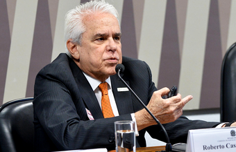Preço do petróleo não voltará a US$ 60 o barril, diz Castello Branco