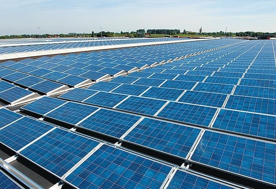 Com 73,2 MWmédios em 2017 geração solar cresce 21 vezes no período Com 73,2 MWmédios em 2017 geração solar cresce 21 vezes no período