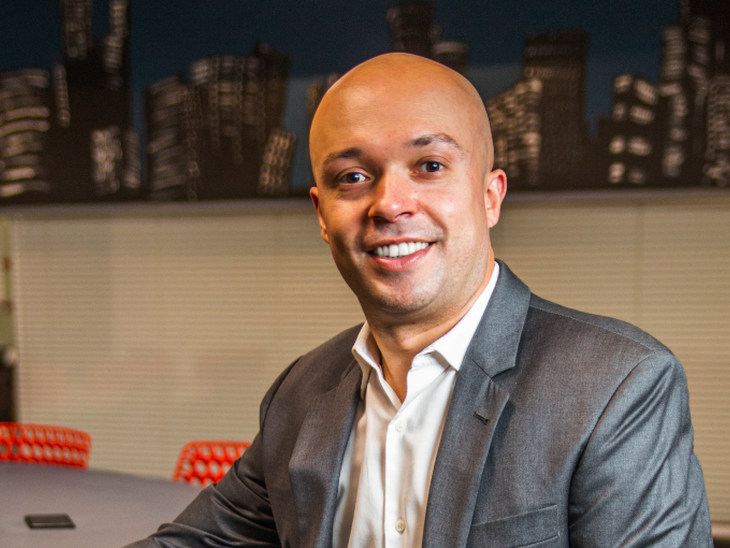 Soluções à distância passaram a ser necessárias na rotina pessoal e corporativa, por Guilherme Barreiro