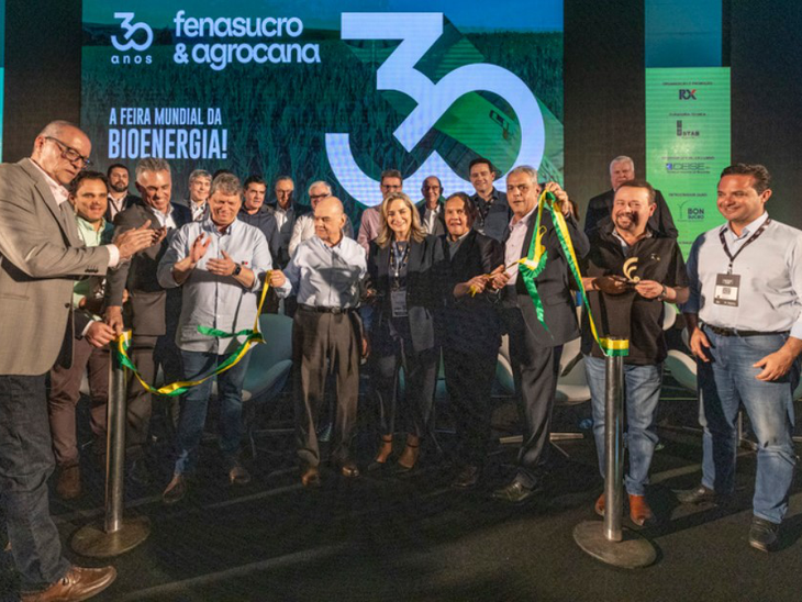 "As respostas que o mundo precisa para a descarbonização estão aqui", declarou o governador Tarcísio de Freitas na abertura da 30ª Fenasucro & Agrocana