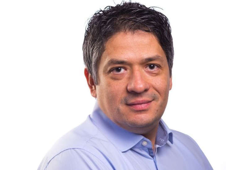 Mantendo o crescimento marinho na baía com UV-C, por Felipe Leon-Morales