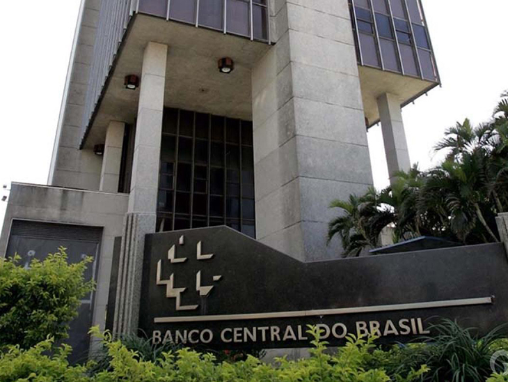 BC aumenta projeção de crescimento da economia de 3,6% para 4,6%