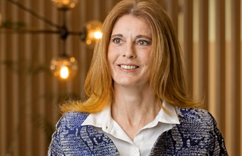 Por que a energia limpa se tornou estratégica para o futuro da hotelaria, por Ana Lia Ferrero