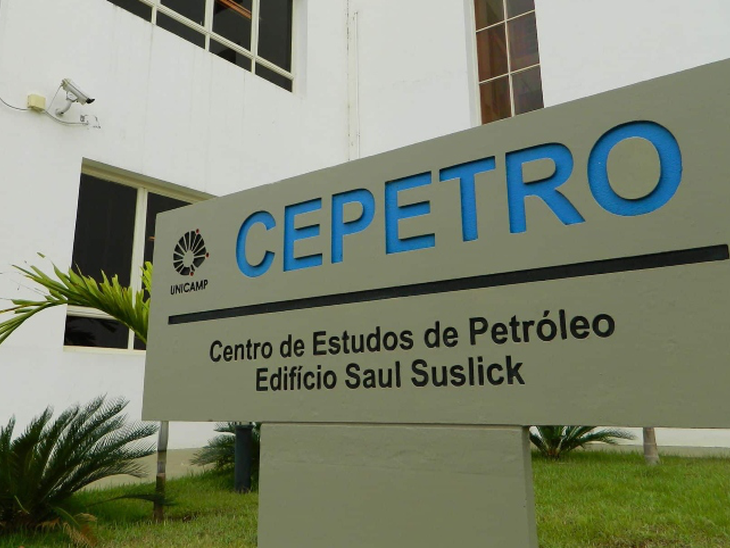CEPETRO desenvolve para a Petrobras ferramenta que integra múltiplos simuladores da indústria de petróleo CEPETRO desenvolve para a Petrobras ferramenta que integra múltiplos simuladores da indústria de petróleo