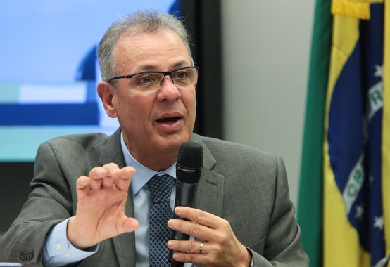 Durante evento no Rio, Bento Albuquerque defendeu a retomada de Angra 3 como projeto de Governo Durante evento no Rio, Bento Albuquerque defendeu a retomada de Angra 3 como projeto de Governo