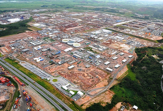 Sem novas refinarias, Brasil continuará importador de diesel e gasolina Sem novas refinarias, Brasil continuará importador de diesel e gasolina