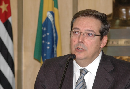 Perspectivas econômicas para a indústria em 2015, por Ricardo Martins Perspectivas econômicas para a indústria em 2015, por Ricardo Martins