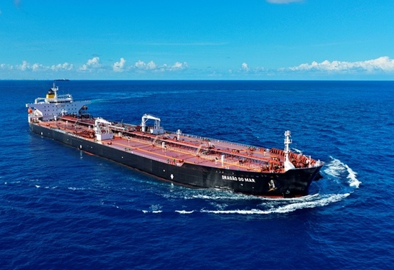 Petroleiro produzido em Suape retorna pela primeira vez a Pernambuco Petroleiro produzido em Suape retorna pela primeira vez a Pernambuco