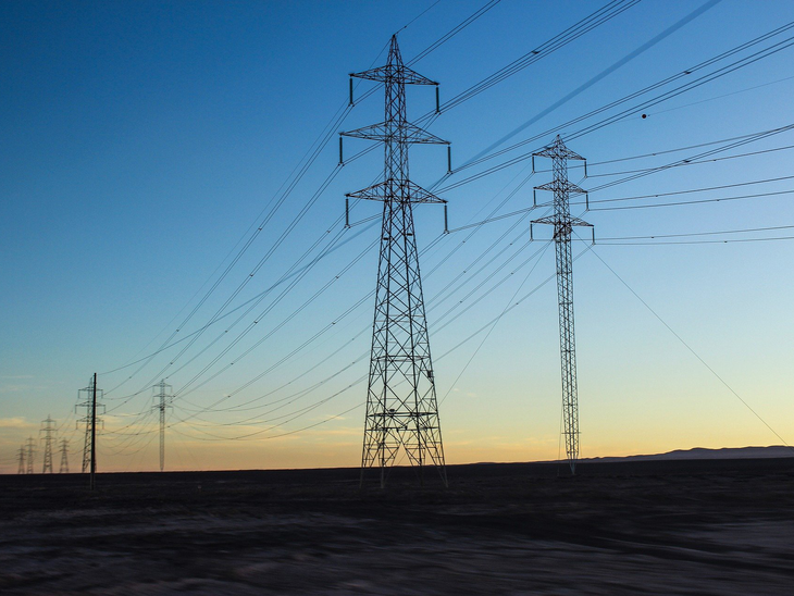 Consumo de energia cresce 10,5% na primeira quinzena de maio por conta de isolamento menor