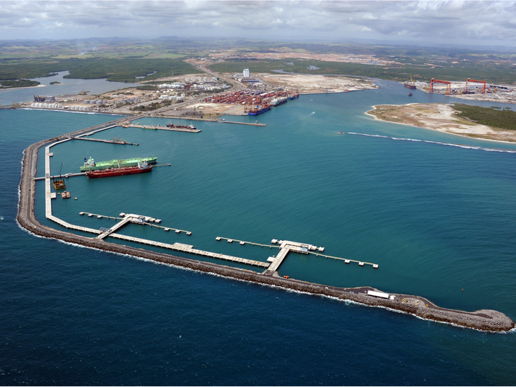 Movimentação de petróleo cresce 87,35% no Porto de Suape, Pernambuco
