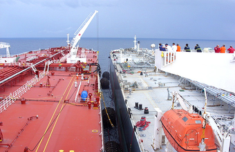 Ibama regulamenta transferência de petróleo entre embarcações