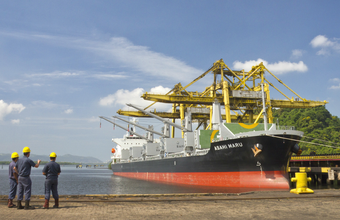 Porto da Usiminas em Cubatão inicia movimentação de cargas da Petrocoque