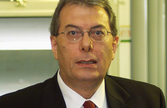 Transição, por Armando Cavanha