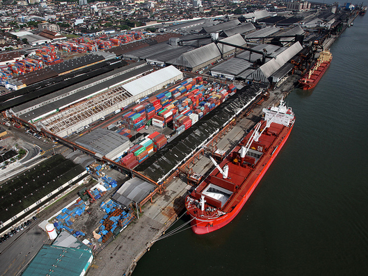 Governo vai renovar contratos de concessões de portos