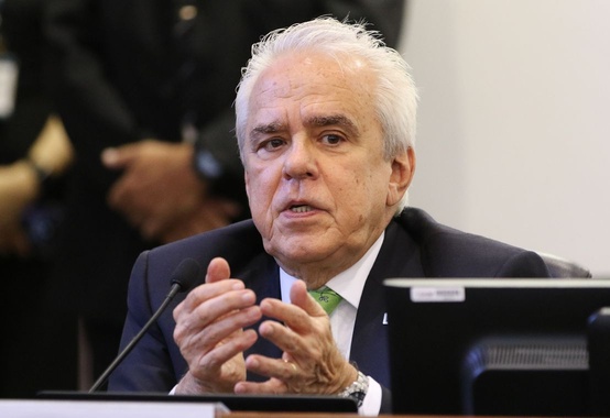 Em dois anos a Petrobras espera vender 8 de suas refinarias, diz Roberto Castello Branco Em dois anos a Petrobras espera vender 8 de suas refinarias, diz Roberto Castello Branco
