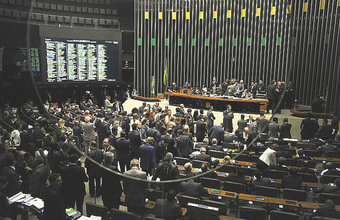 Texto-base de projeto com medidas de combate à corrupção é aprovado na Câmara