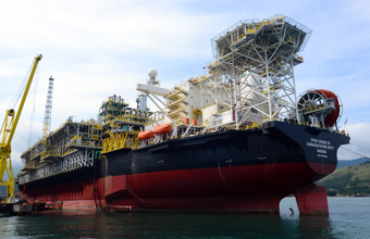 FPSO Cidade de Caraguatatuba chega ao pré-sal na Bacia de Santos