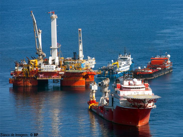 EUA anunciam fim de moratória à exploração de petróleo no oceano