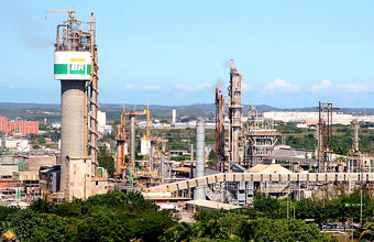 Por R$ 177 milhões, Petrobras arrenda Fafens Bahia e Sergipe para Proquigel Química 