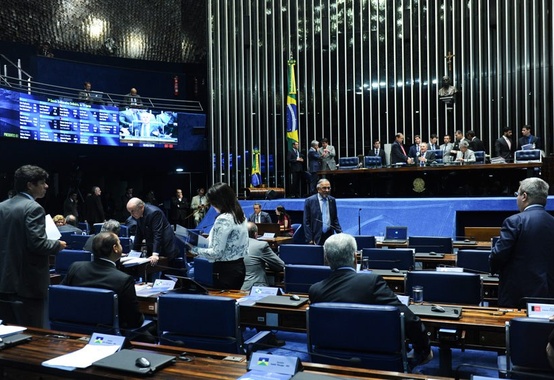 Discussão no Senado sobre participação da Petrobras no pré-sal Discussão no Senado sobre participação da Petrobras no pré-sal