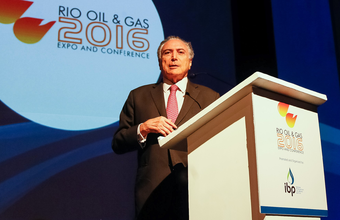 Durante abertura, Temer elogia atuação "equilibrada" de Parente na Petrobras