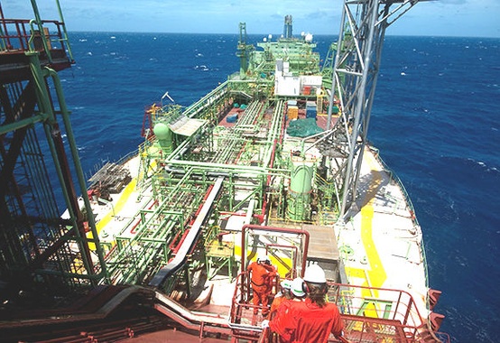 Com 2.144.256 barris por dia (bpd), Petrobras atinge recorde histórico em 2016 Com 2.144.256 barris por dia (bpd), Petrobras atinge recorde histórico em 2016